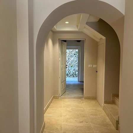 Charme In Centro With Private Parking Apartment Ascoli Piceno Luaran gambar