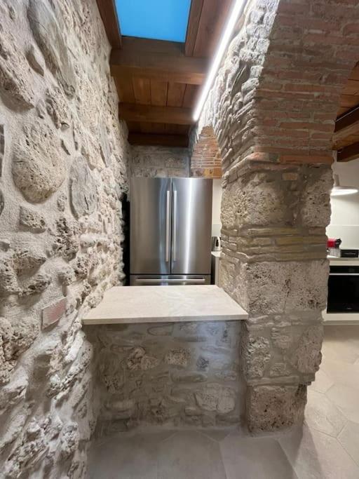 Charme In Centro With Private Parking Apartment Ascoli Piceno Luaran gambar