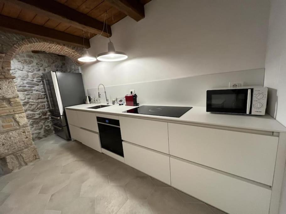 Charme In Centro With Private Parking Apartment Ascoli Piceno Luaran gambar