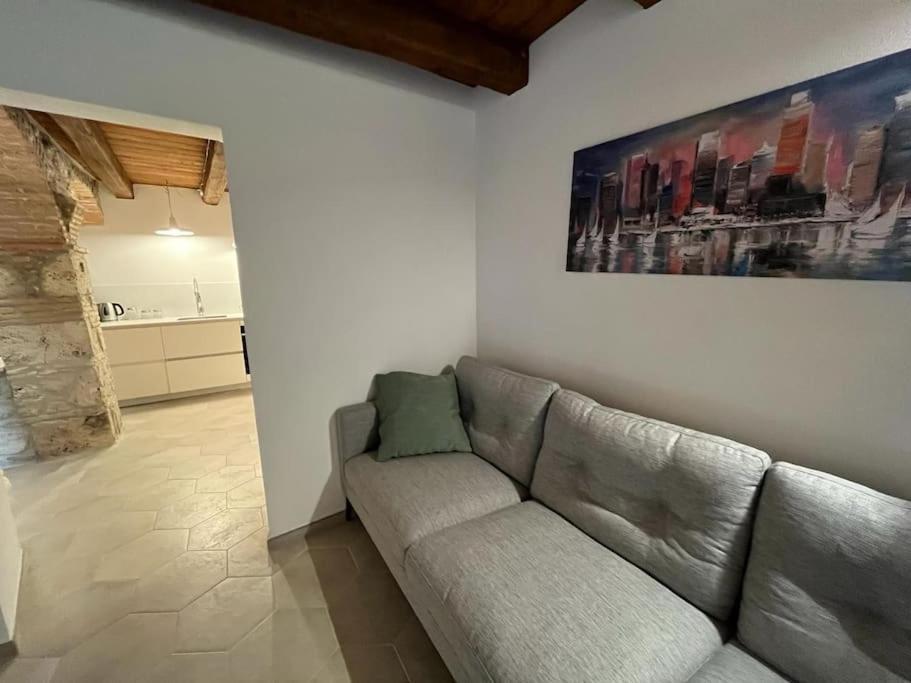 Charme In Centro With Private Parking Apartment Ascoli Piceno Luaran gambar